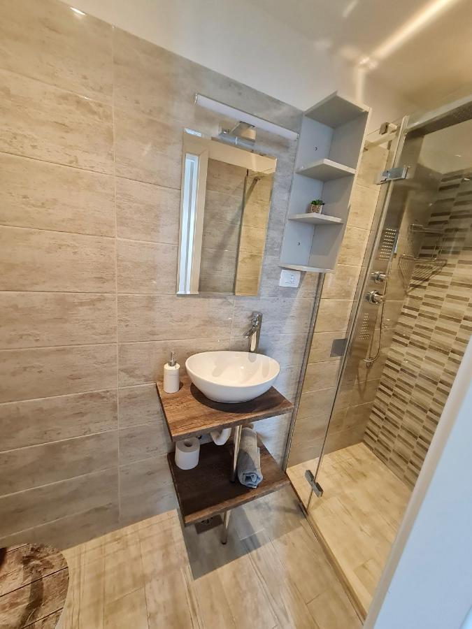 Primo Maggio Apartma *