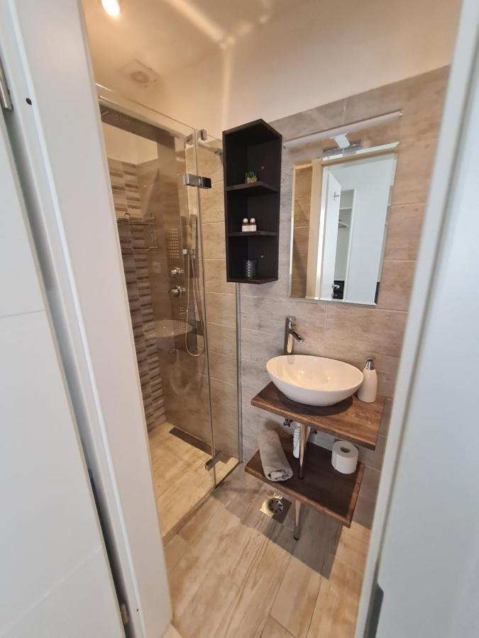 Primo Maggio Apartma *